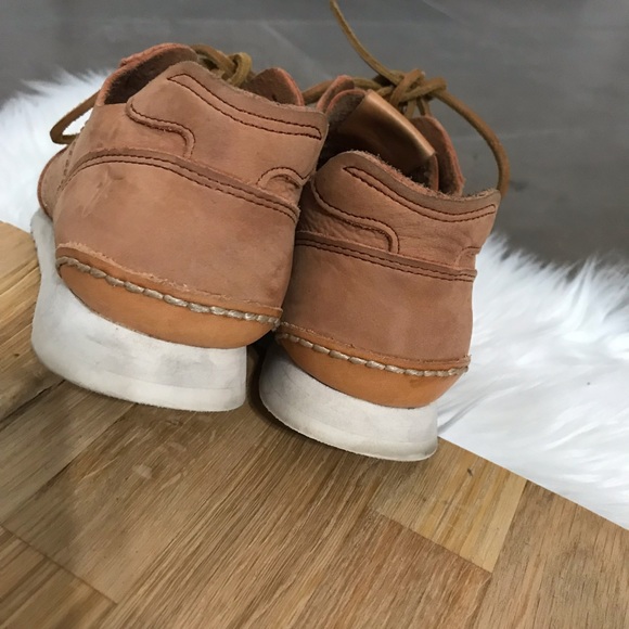 🚨SOLD🚨Frye Women Leather Lace Up Sneakers Sz 7.5 - Picture 6 of 8